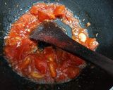 A picture of step 2 of Brinjal karahi.