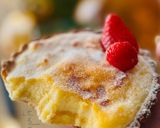 Foto del paso 7 de la receta: Tartaletas de queso al limón Suspiros de Amantes 🍋 🍋 🧀 🍓 🍓Feliz día a todas las madres 👩‍🍼❤️
