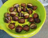 Foto del paso 4 de la receta: Castañas asadas en el microondas en una vaporera