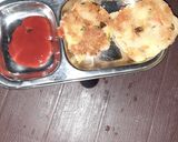 A picture of step 4 of Leftover upma tikki rava tikki.