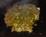 A picture of step 1 of Green Thai Chicken Curry.