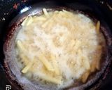 A picture of step 2 of My family favorite fries for iftar.