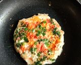 A picture of step 5 of Mix veg rava uttapam.