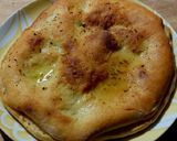 Foto del passaggio 12 della ricetta Pizzolo di Sortino (peperoni, tonno e capperi & Margherita)