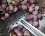 முட்டை வெந்தய தீயல் ரெசிபி ஸ்டேப் 2 புகைப்படம்