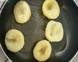આલુ બોમ્બ (Aalu Bomb Recipe In Gujarati) રેસીપી સ્ટેપ3ફોટો