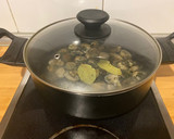 Foto del paso 2 de la receta: Almejas a la marinera 🦪🥂