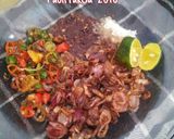 Foto langkah ke 4 dari resep Sambel Embe (Bawang Goreng) Khas Bali.
