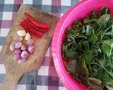 Foto langkah ke 1 dari resep Tumis Bayam Sederhana.