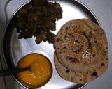 A picture of step 4 of Kale chane and pumpkin sabji with roti and mango puree.