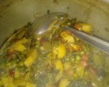 A picture of step 4 of Mix sabzi.