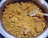 A picture of step 3 of Indori danthal kachori.