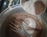 A picture of step 3 of Chocolate icing cake.