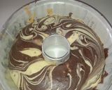 Foto langkah ke 4 dari resep Marmer cake pak sahak 8 telur.