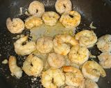 Foto del paso 2 de la receta: Risotto con camarones