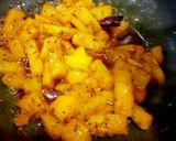 A picture of step 3 of Yellow Pumpkin Sabji.