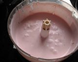 A picture of step 4 of Strawberry kulfi.