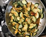 A picture of step 2 of Spicy courgette.