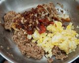 Foto langkah ke 7 dari resep Oatmeal goreng.