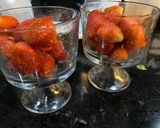 Foto del paso 3 de la receta: Fresas con crema