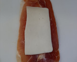 Foto del paso 2 de la receta: Rollitos de ave con jamón y queso