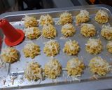 Foto langkah ke 3 dari resep Kue Sagu Keju Ekonomis.