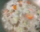 Foto langkah ke 6 dari resep Sup Oyong Mi Creamy Onion.