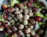 લેટસ એન્ડ ગ્રેપ્સ સલાડ (Lettuce and Grapes Salad Recipe In Gujarati) રેસીપી સ્ટેપ2ફોટો
