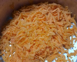 Foto del paso 2 de la receta: Mermelada de zanahorias (sin azúcar) con pasas de uva