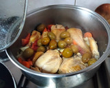 Foto del paso 6 de la receta: Guiso de pollo con olivas