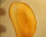 A picture of step 3 of Ripe mango fritters.