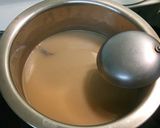 Foto langkah ke 2 dari resep Teh tarik kayu manis.