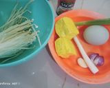Foto langkah ke 1 dari resep Tumis Tahu Telur Enoki.