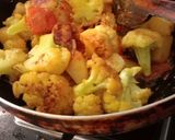 আলু গোবি মেথি (aloo gobi methi recipe in bengali) রেসিপির ধাপ 1 ছবি