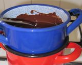 Kakaós muffin meglepetéssel recept fázis 11 fotója