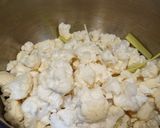 Foto del paso 5 de la receta Crema de coliflor con almendras