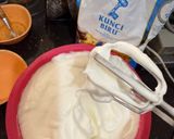 Foto langkah ke 4 dari resep Chiffon cake vanilla.