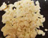 A picture of step 6 of Scambled Egg on Toast.