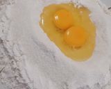 Foto del paso 1 de la receta: Croissants y chocolatines de masa danesa 🥐