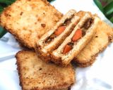 A picture of step 5 of Fried Curry Bread.