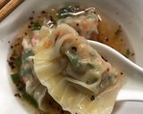 Gambar langkah 6 resipi Chicken Wonton Soup.