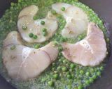 Foto del paso 6 de la receta Cazón en salsa verde con guisantes