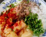 A picture of step 2 of Zatpat chatpat aloo salad (Chukauni).