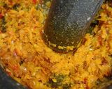 Gambar langkah 2 resipi Masak Lemak Udang dengan Labu & Kacang panjang.