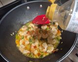 A picture of step 3 of Spicy Prawn Pasta.