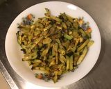 Une image de l'étape 6 de Frites de courgettes aux épices orientales et graines de lin.