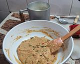 Foto del paso 3 de la receta: Budín semi integral de acelga y morrón rojo