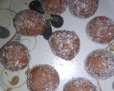 A picture of step 6 of Marie biscuits ladoo.