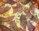 Foto del paso 4 de la receta: Pizzas exprés con tortillas de trigo