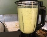 Une image de l'étape 10 de Velouté de courgettes et pommes de terre à la crème.